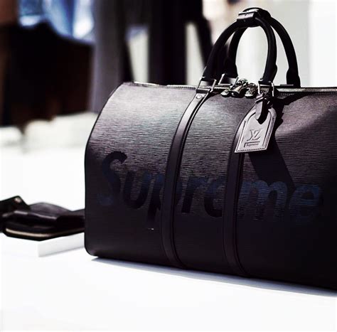 supreme louis vuitton keepall black|louis vuitton keepall bandouliere.